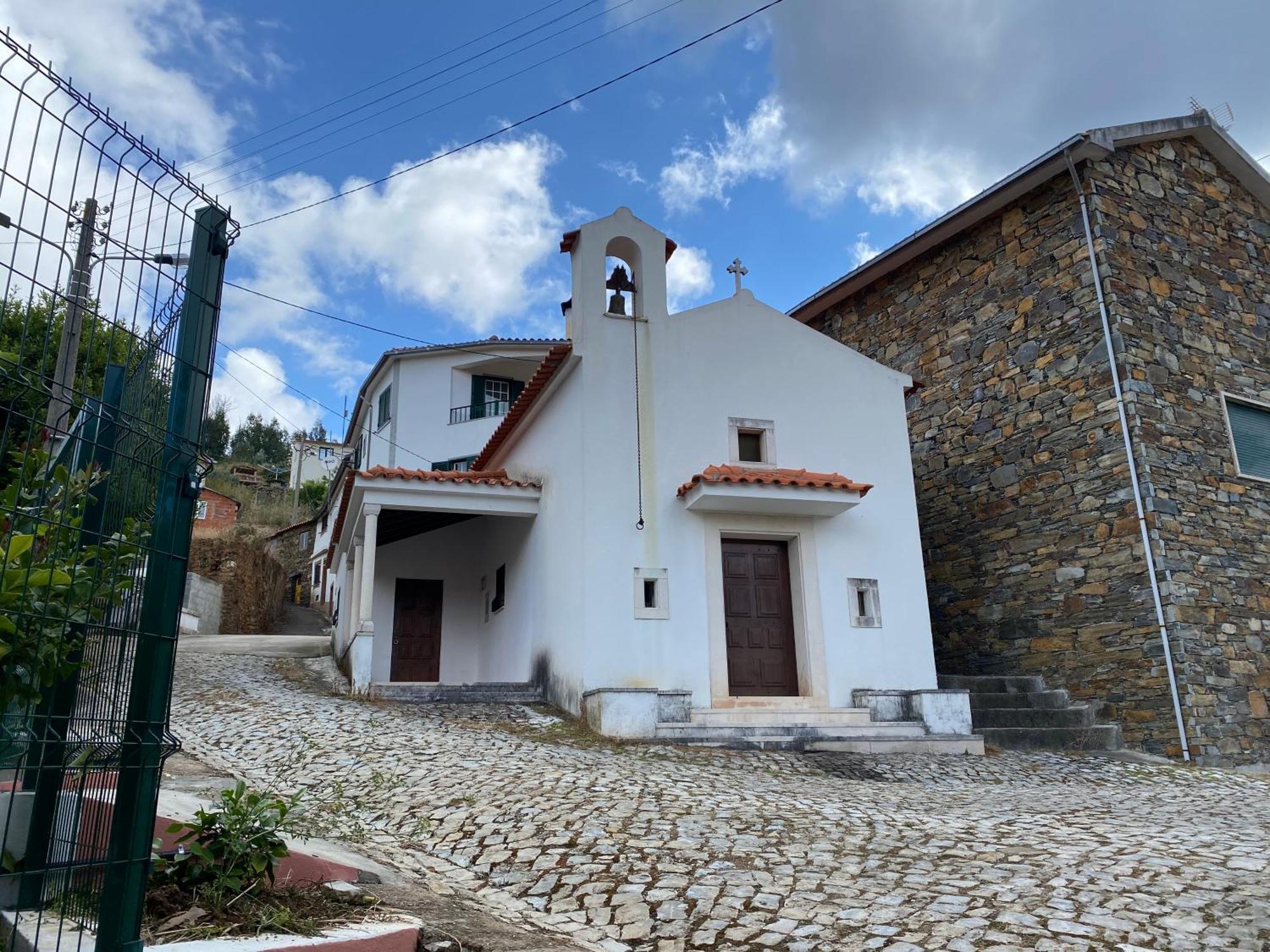Isabel House Alojamento Rural Пампілльоза-да-Серра Екстер'єр фото